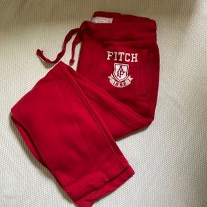 Abercrombie & Fitch red medium men’s sweatpants